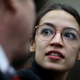 Illustration for article titled Alexandria Ocasio-Cortez Claps Back at Some Unemployed Windbag Named Mike Huckabee